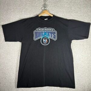 Vintage 90s Charlotte hornets mesh style graphic black tee shirt tshirt